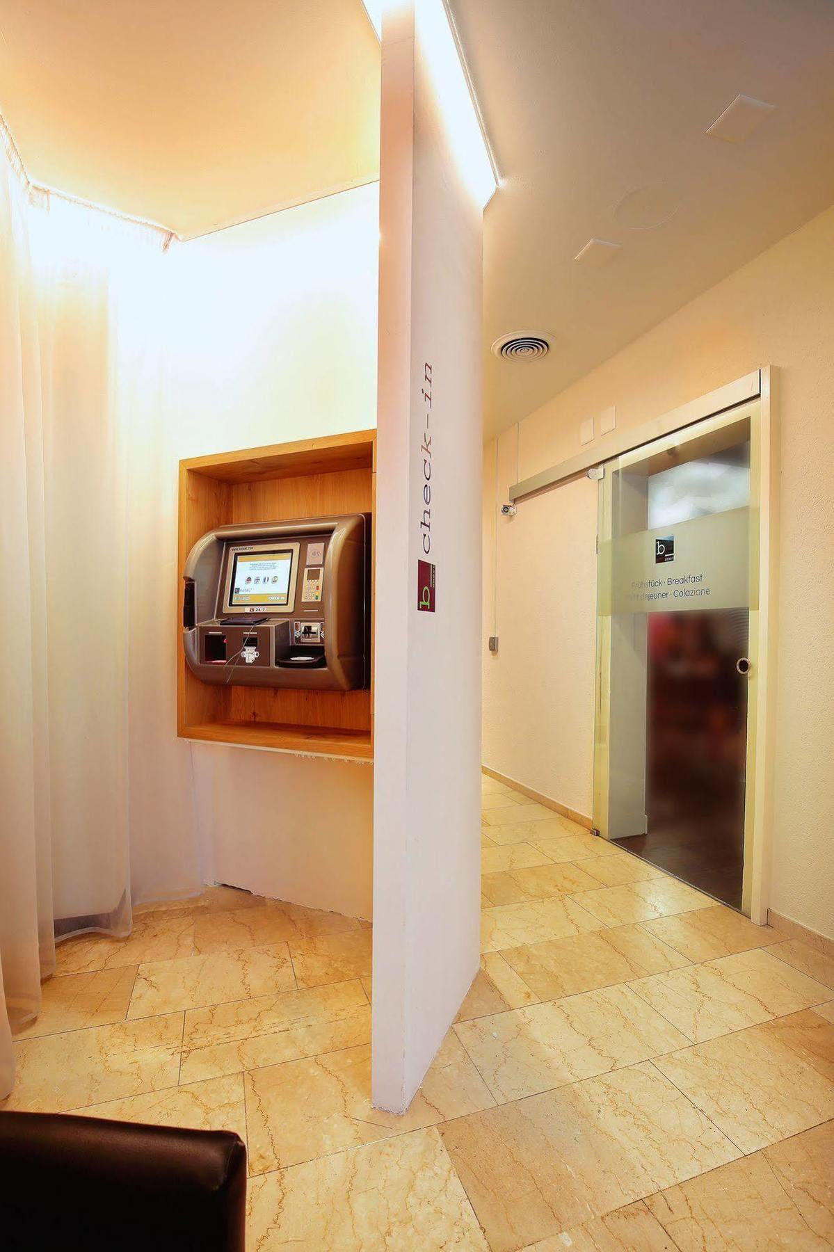 Hotel B-smart Bazel